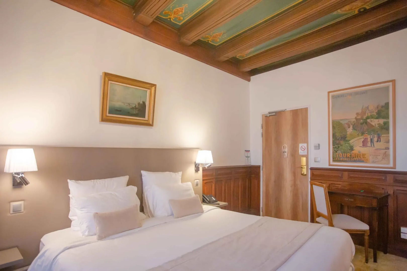 Hôtel Au Charme Rabelaisien