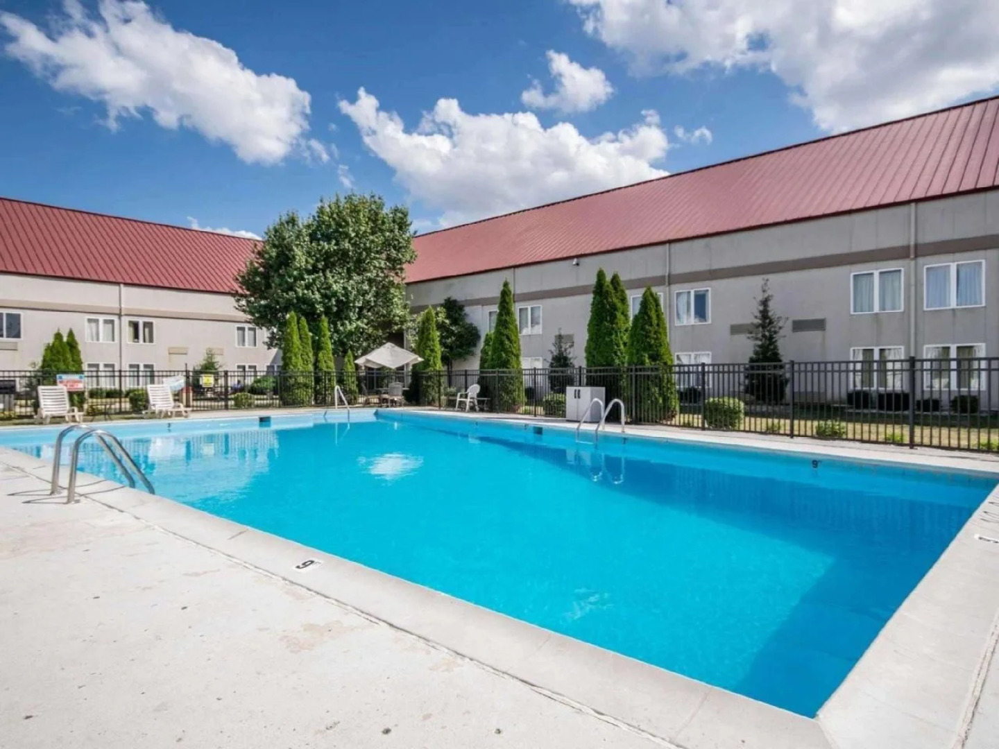 Quality Inn & Suites