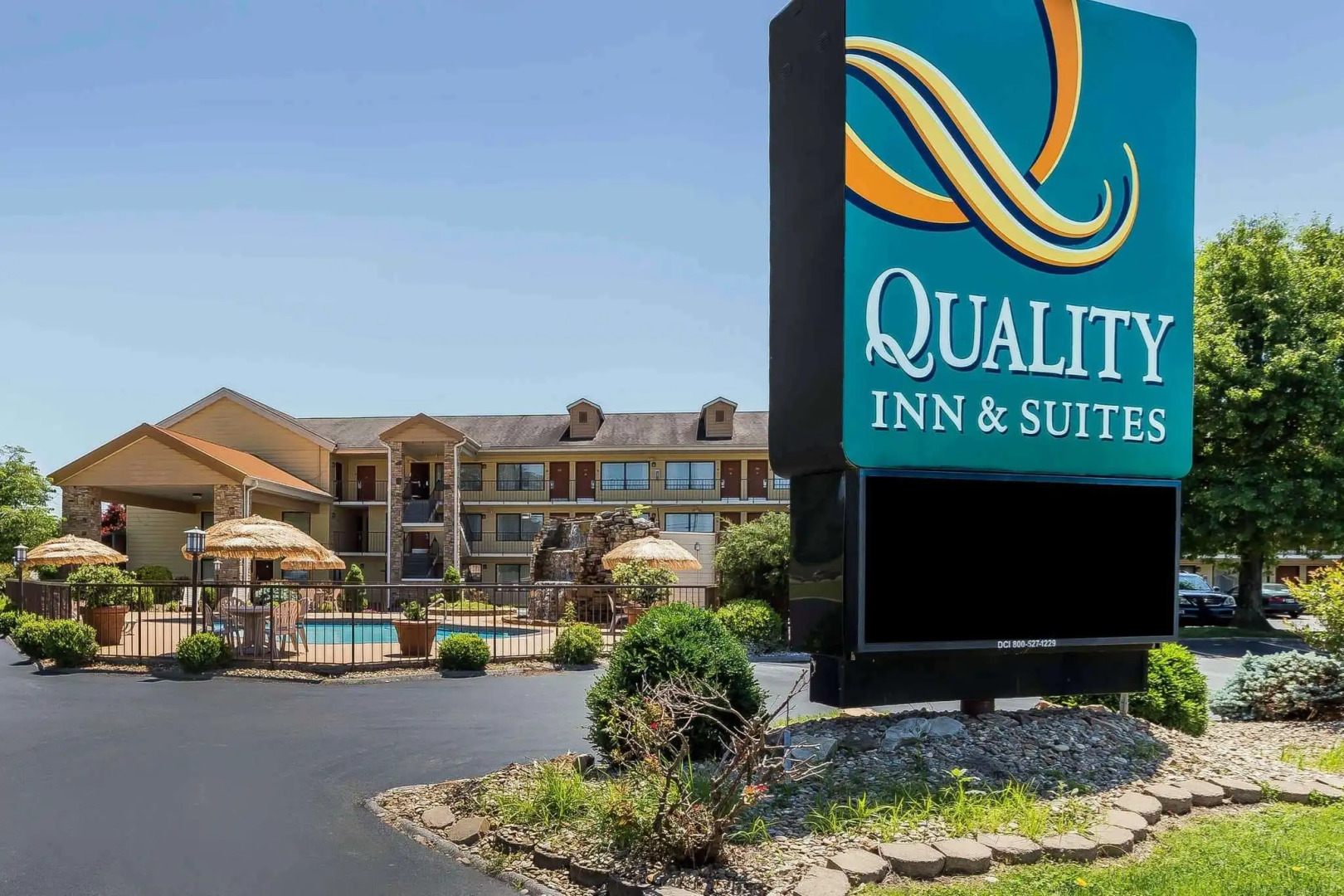 Quality Inn & Suites Sevierville - Pigeon Forge