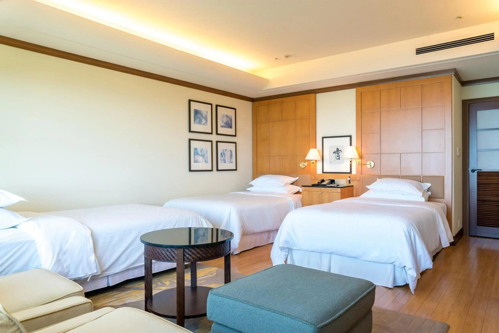 Phoenix Seagaia Ocean Tower