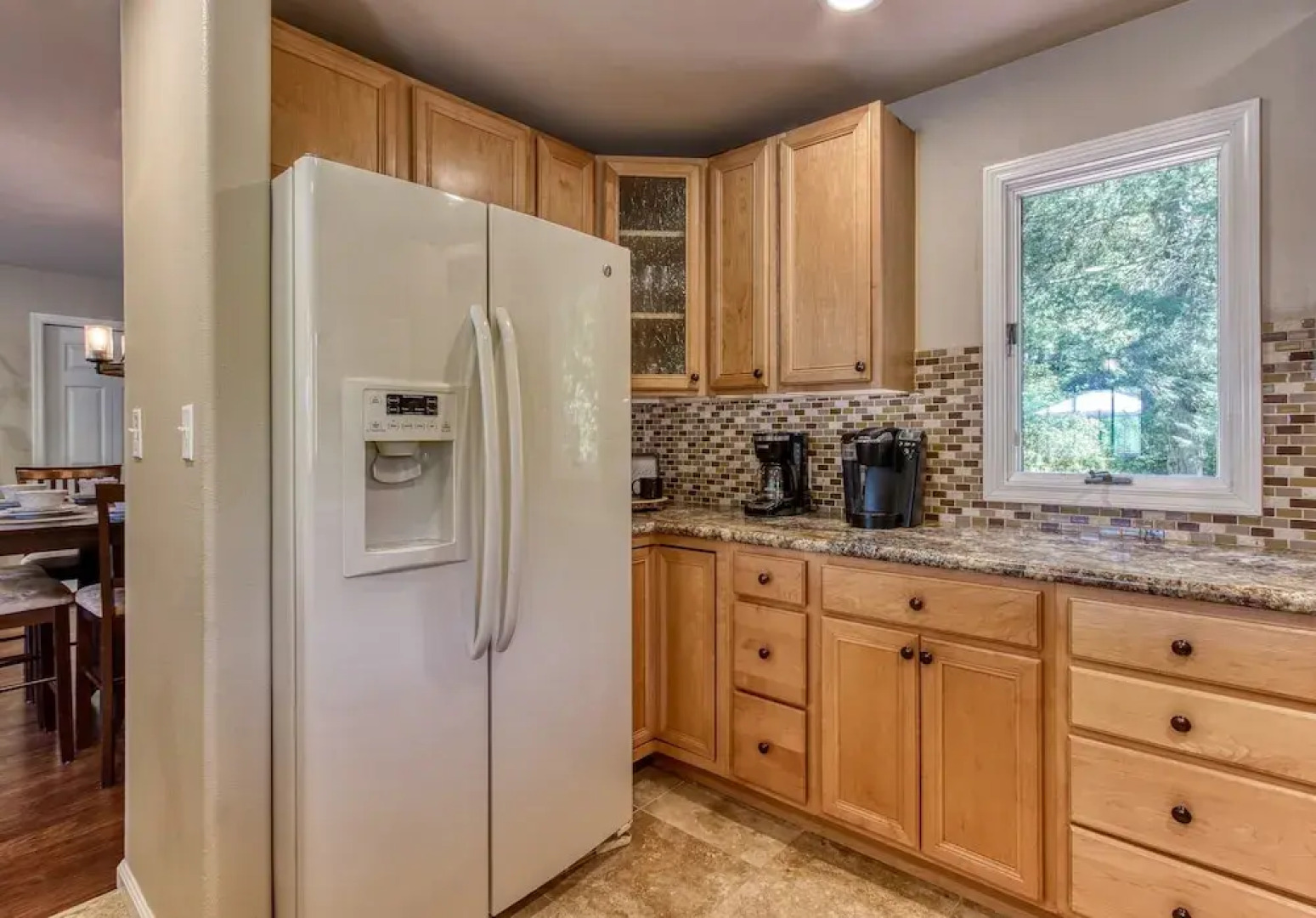 Deer & Doe by HoneyBearCabins