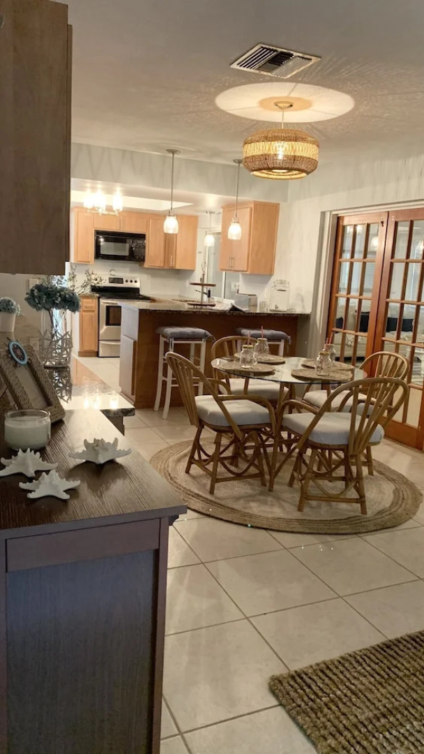 Poolside Retreat Boynton Beach