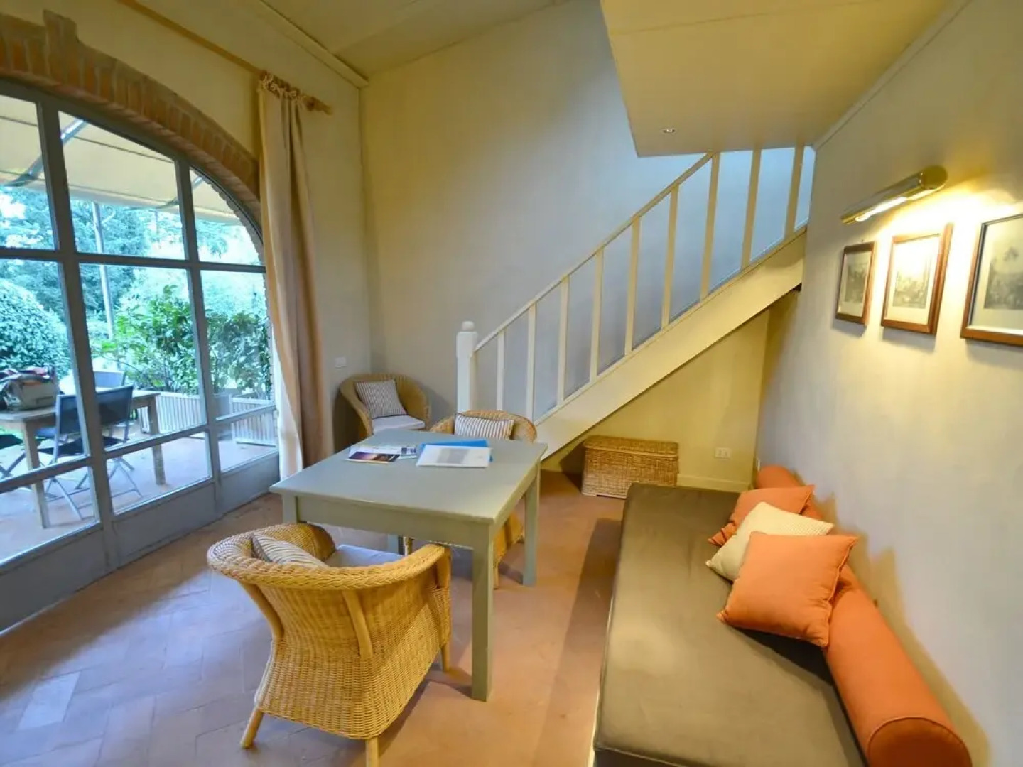 Cosy Apartment on Spacious Agriturismo, Near Beach and Culture