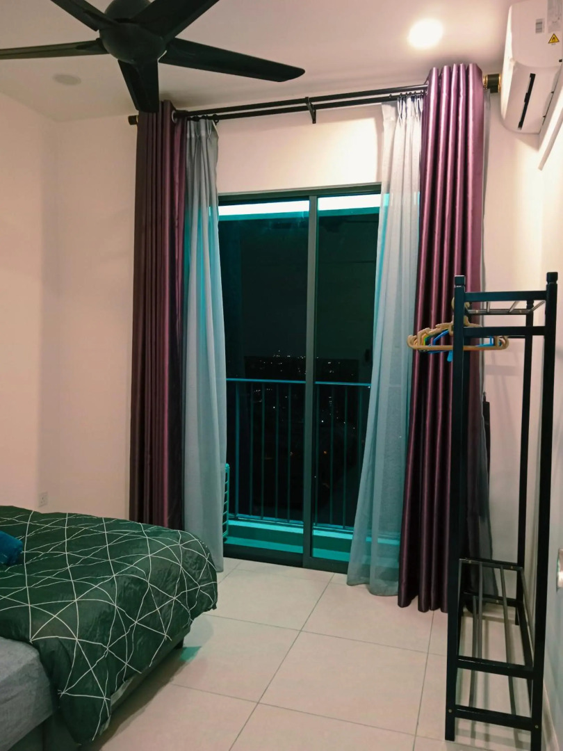 Comfortable18 3R2B 7pax Meritus Perai