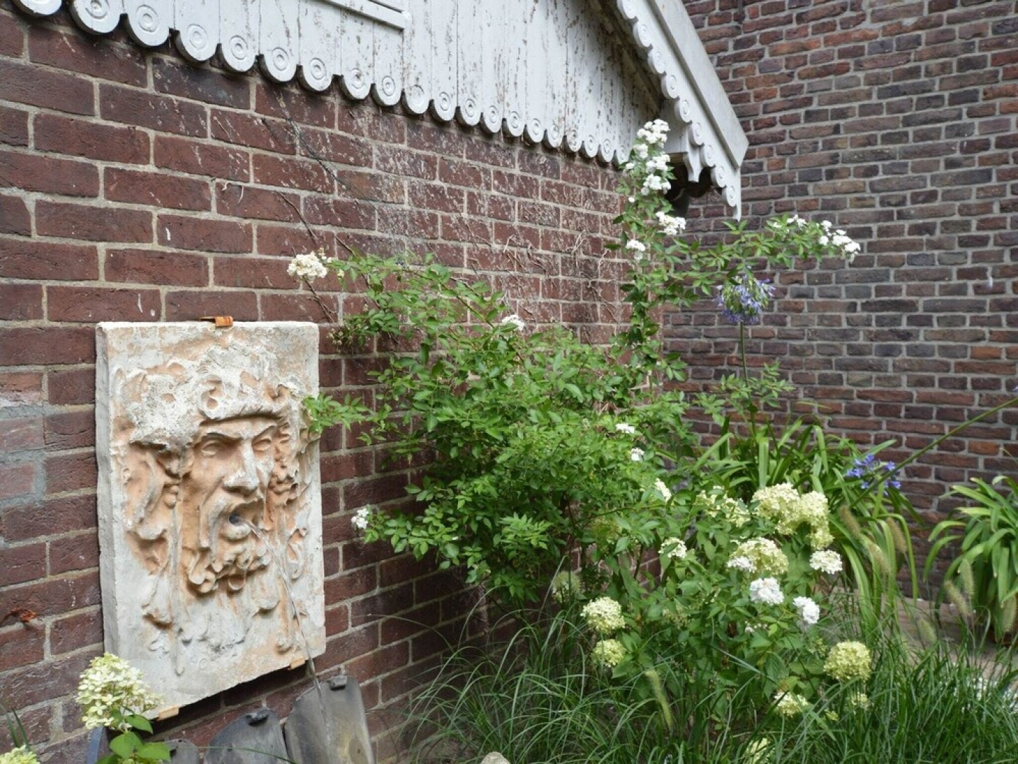 Modern Holiday Home in Roggel with Sauna