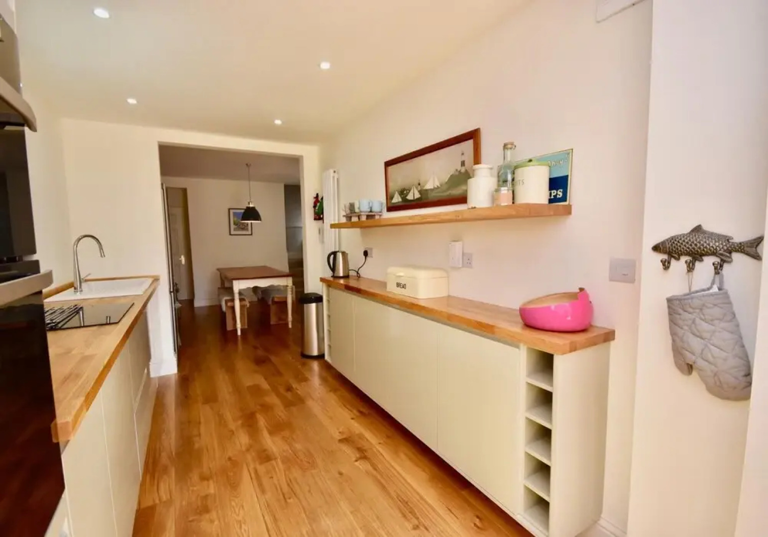 Blackberry 4 Bed Bembridge Holiday Home (Sleeps 6 Adults and 2 Children)