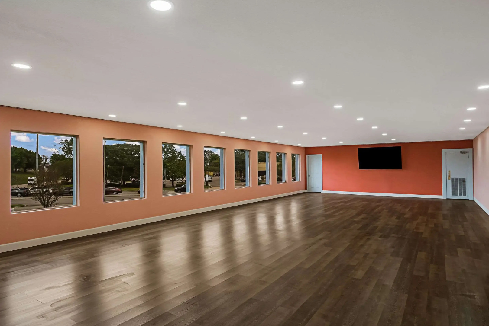 Rodeway Inn Conference Center