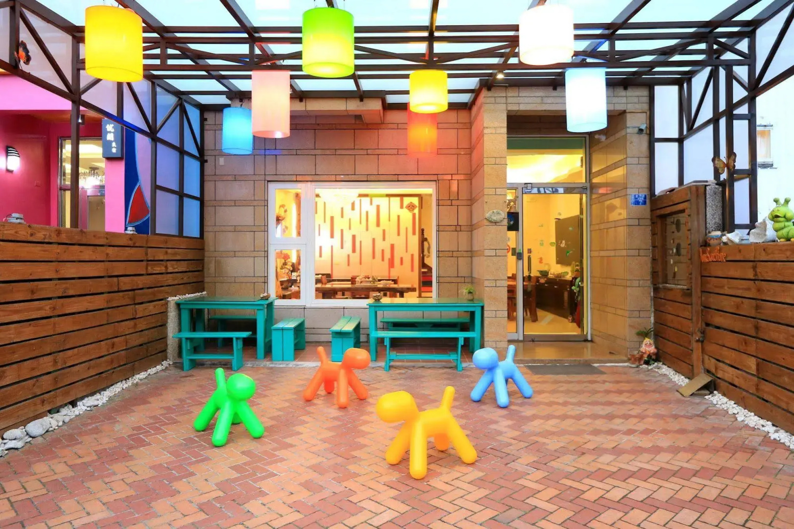 Warner Leisure Hotel