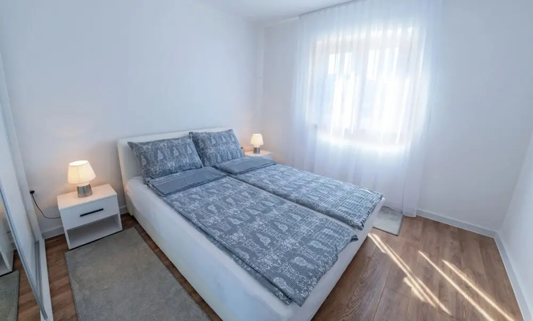 Sweet Retreat-Buna Riverside with pool