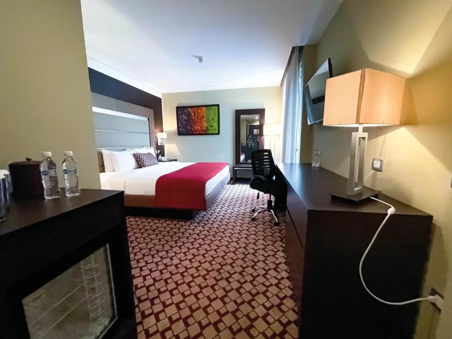 Waldorf Hotel Boutique