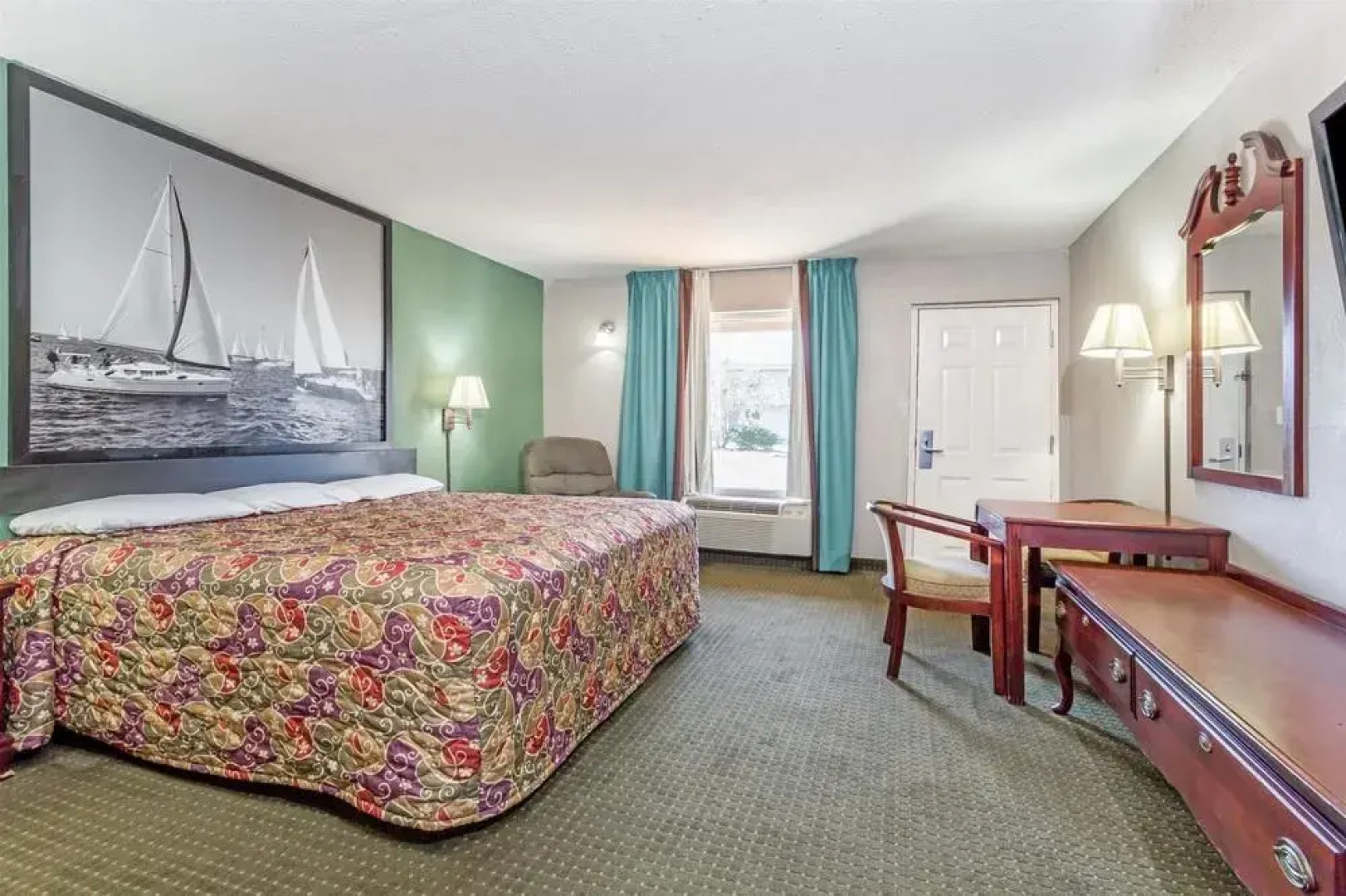 Super 8 By Wyndham Marianna