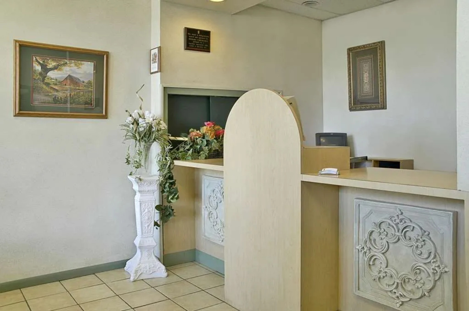 Super 8 East Lansing/University Area