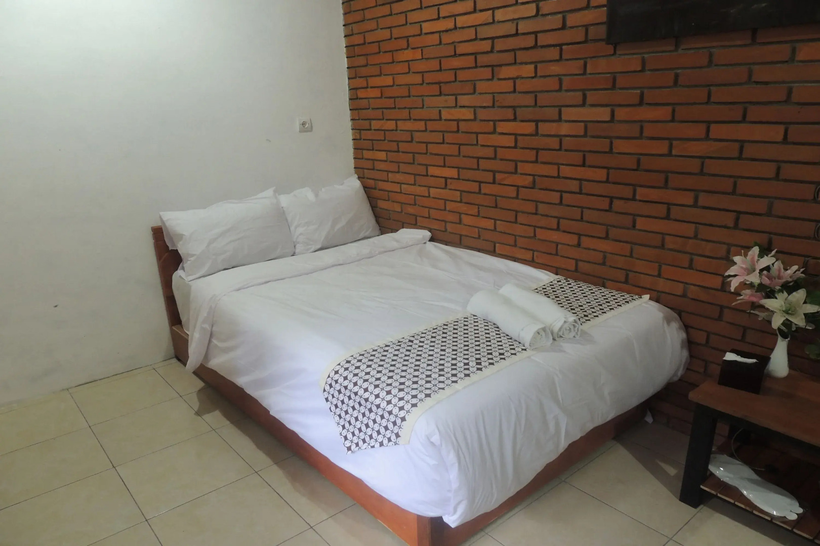 Dalem Sudarno Syariah by Ndalem Beong