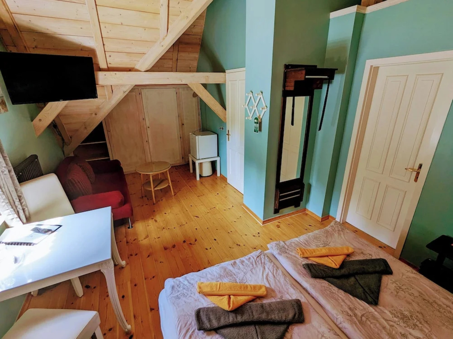 Hotel Lindequist Und Wald Hostel Sellin