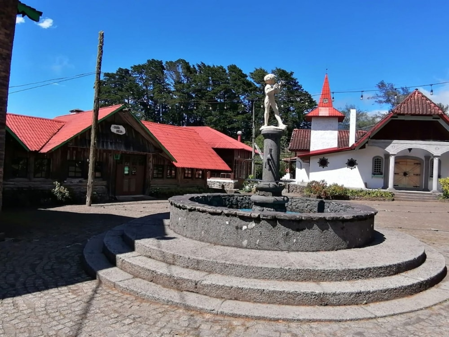 Hotel & Restaurant Chalet Tirol