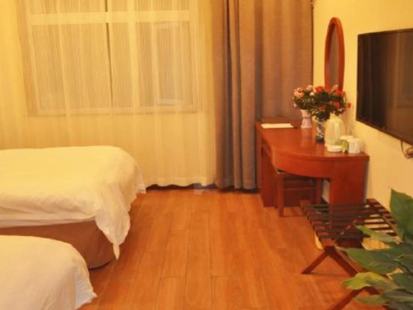 GreenTree Inn Heze Mudan Road Bus Terminal Station Express Hotel