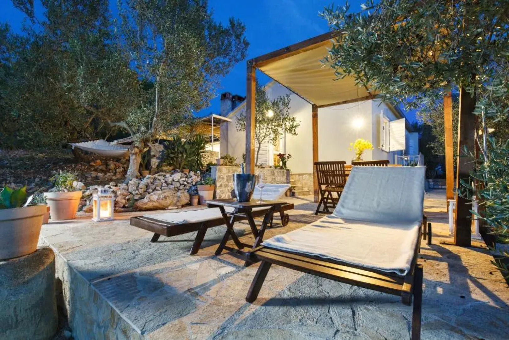 Robinson House Nicolina