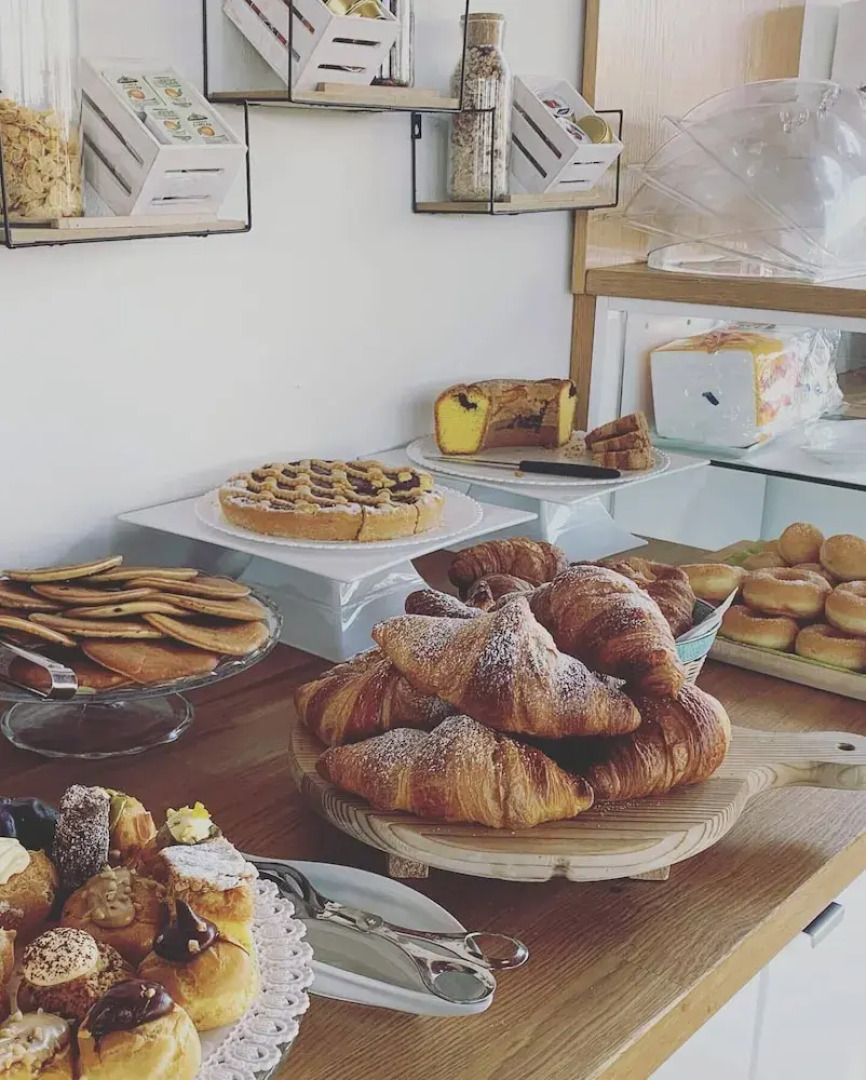 Luxury pool Suites - Città Bianca