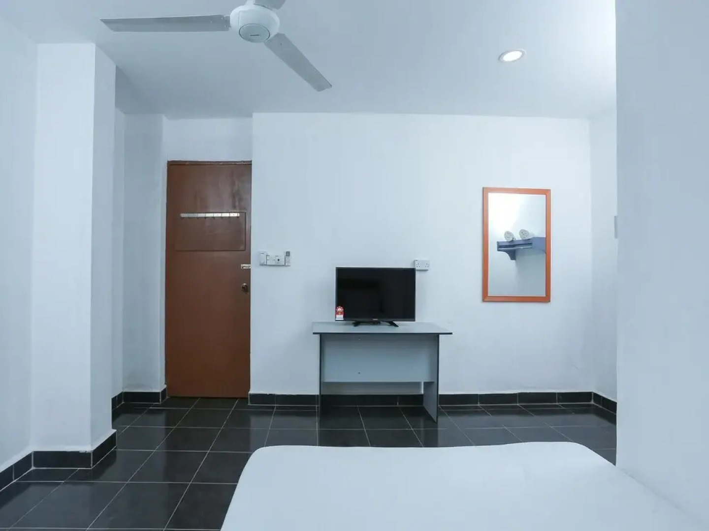 OYO 44112 Darvel Bay Travelodge