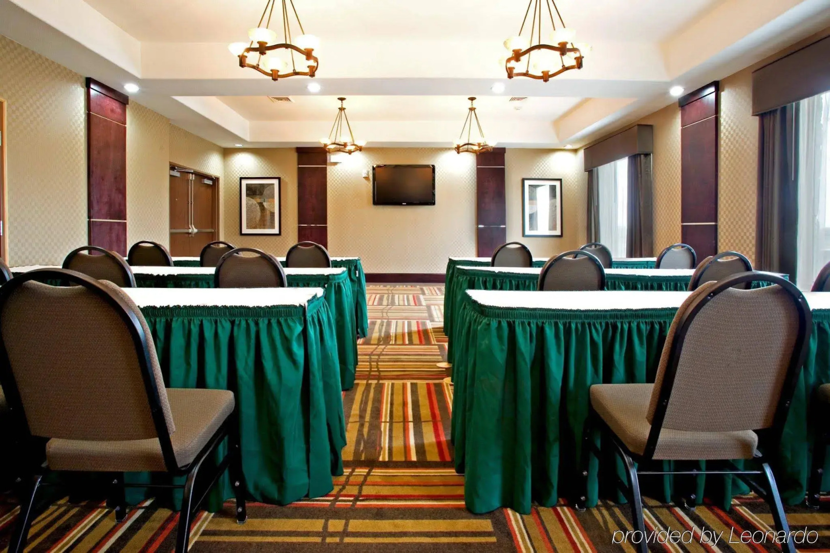 Holiday Inn Express Suites Beeville by IHG