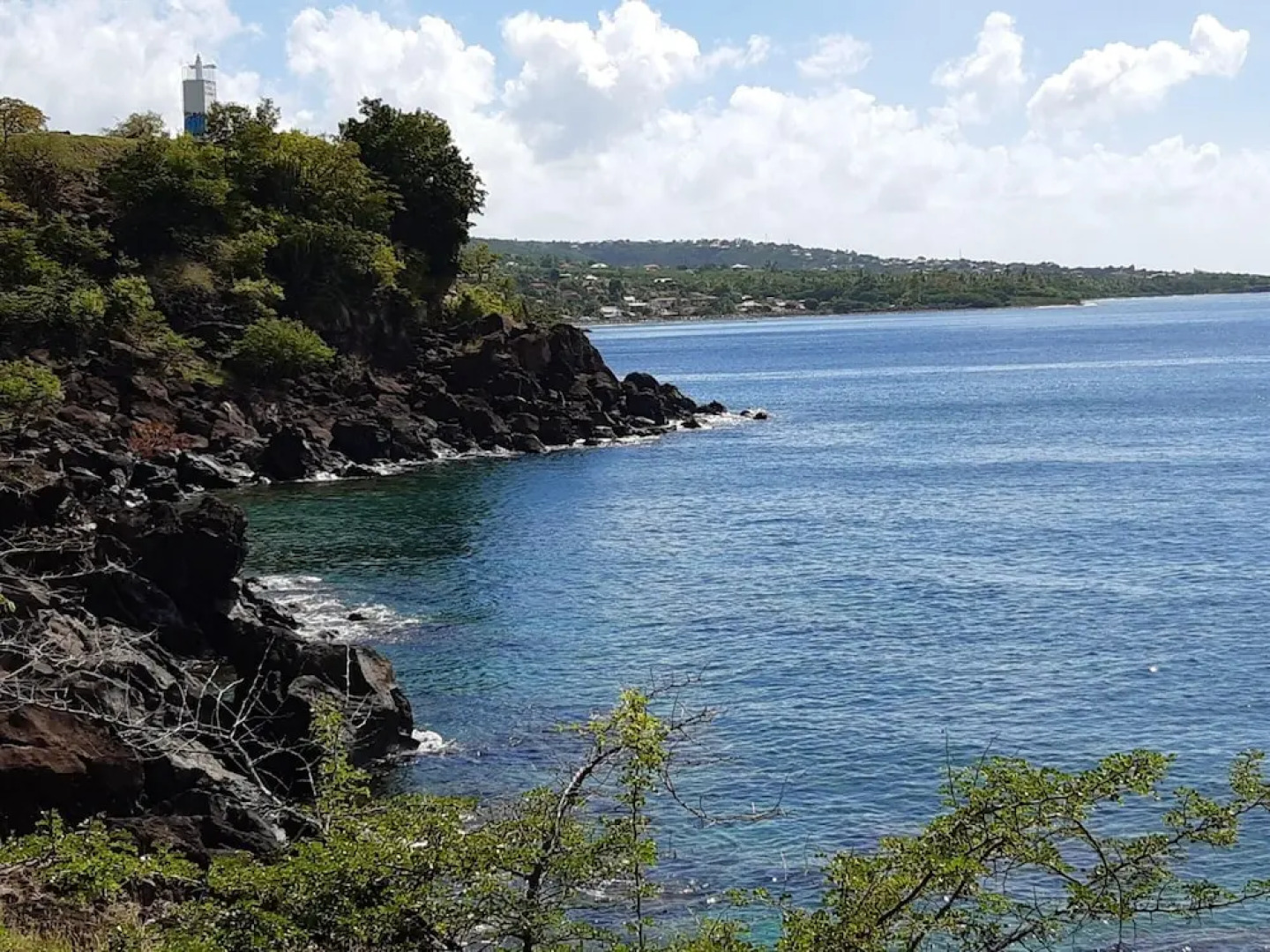 House With 2 Bedrooms in Bouillante, With Wonderful sea View, Private Pool, Enclosed Garden