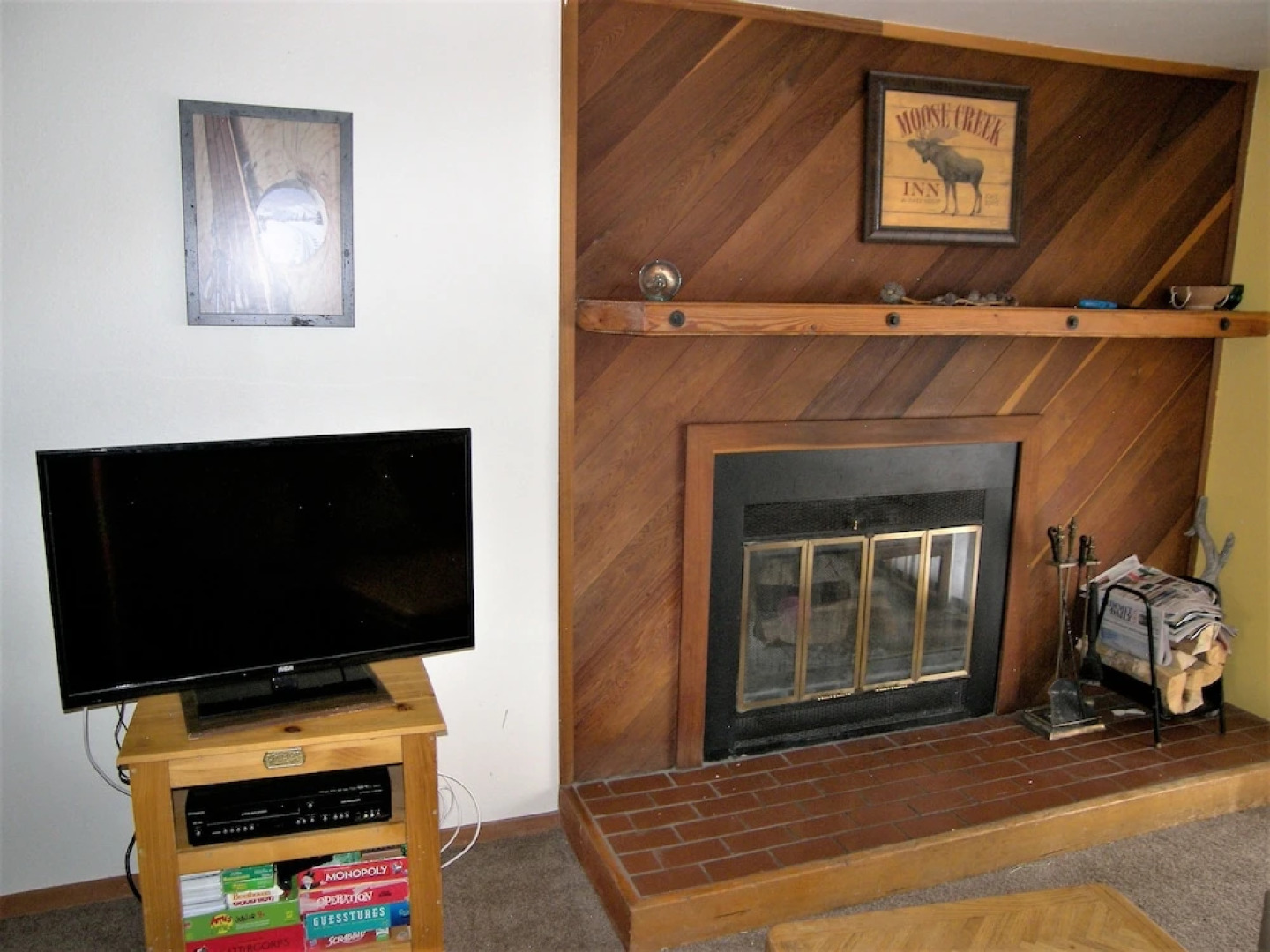 Snowscape 2 bed 2 bath 2 Br condo by RedAwning