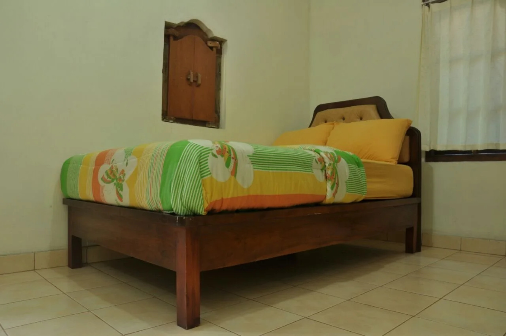 Dayu Alit Budakeling