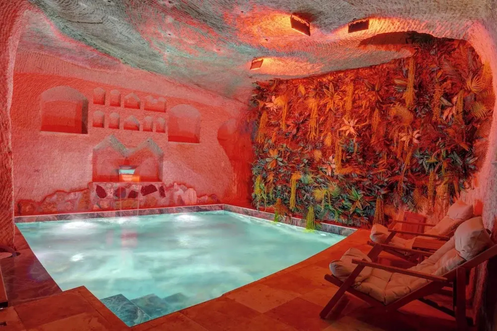 Nar-I Ask Cave Hotel