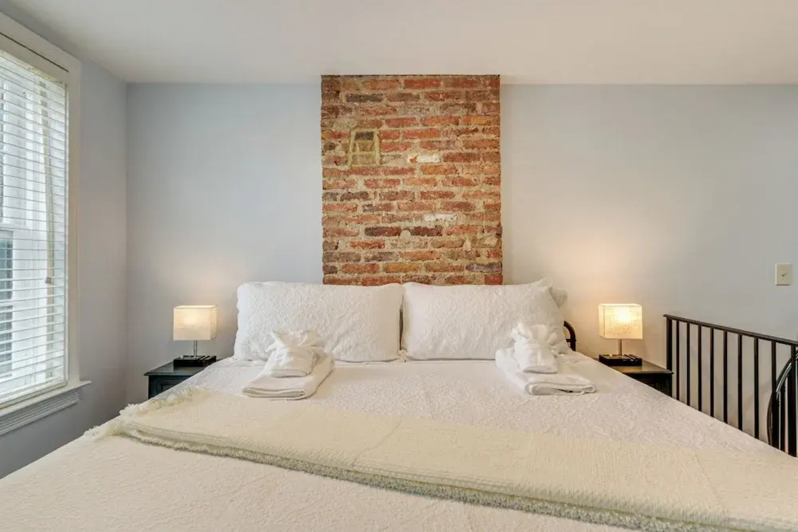 Dtwn at Your Door: Historic Frederick Gem w/ Yard!