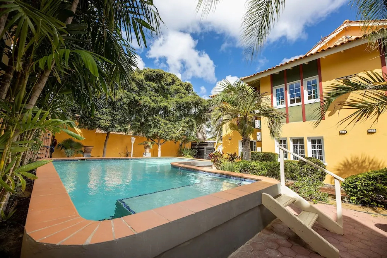 Spanish Water Marina Apartments