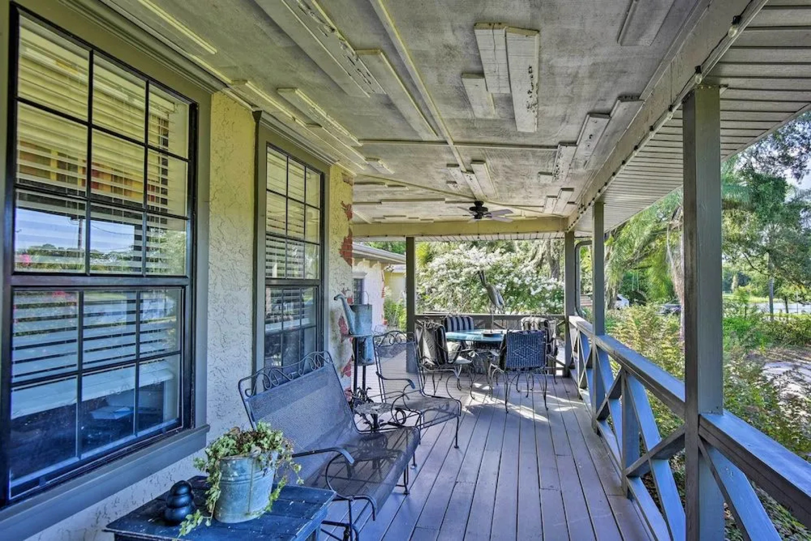 Lake Marion Apt w/ Canoe in Altamonte Springs!