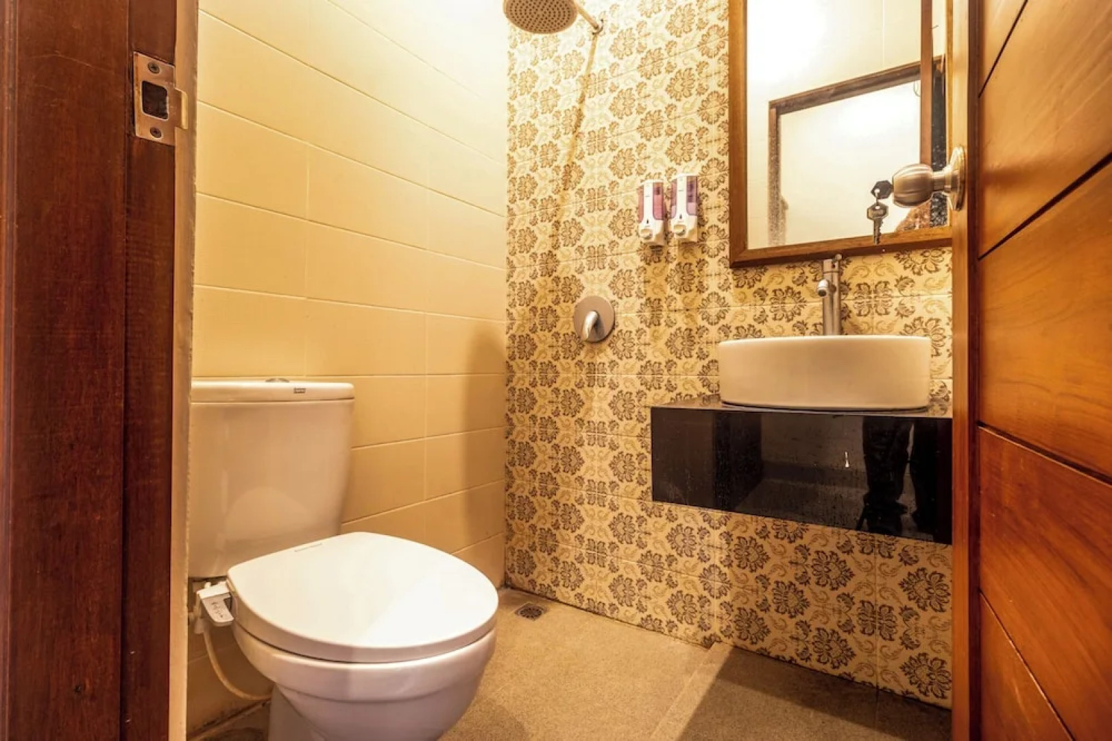 Alam Desa Homestay by AGATA