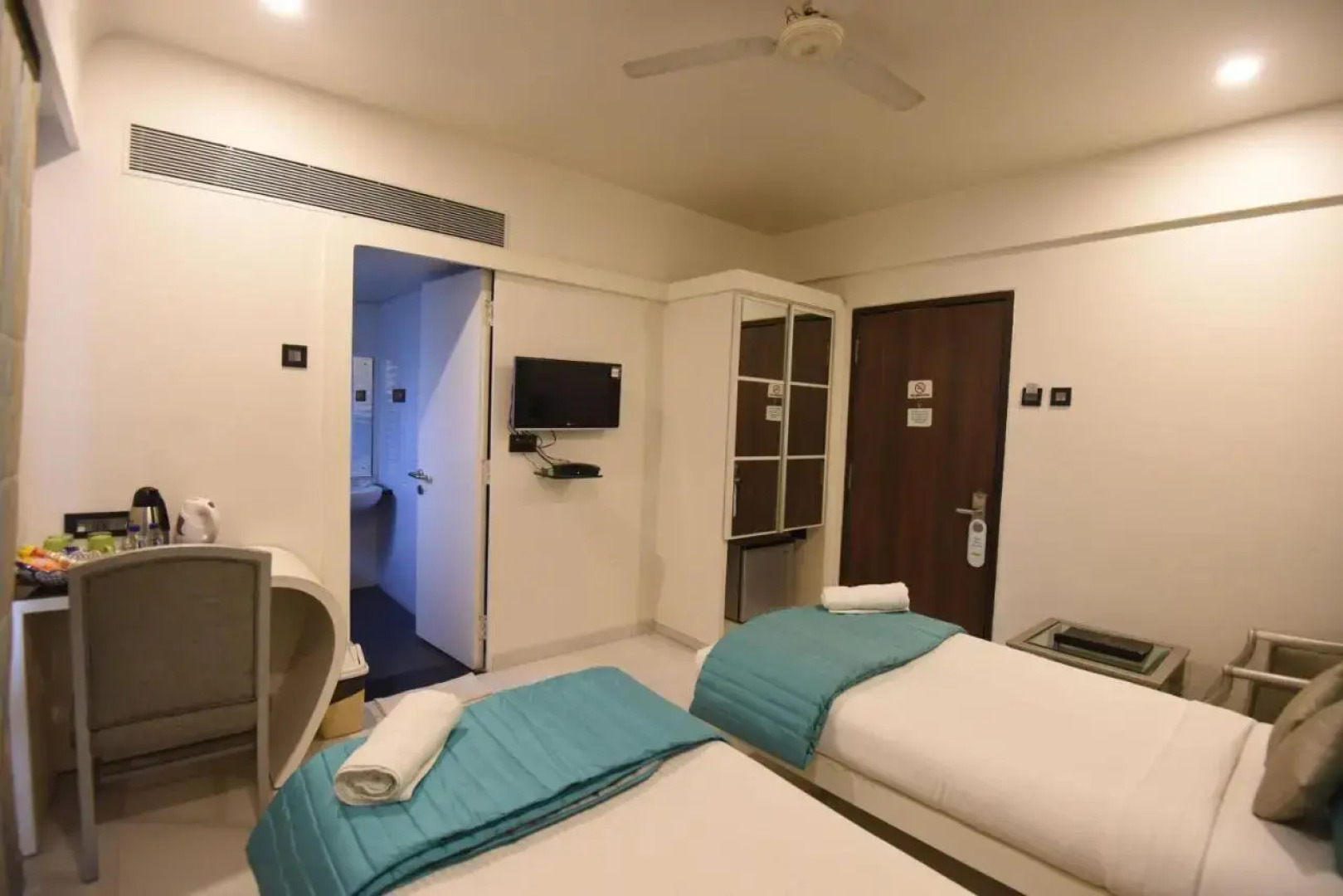 Vista Premier At Thane West