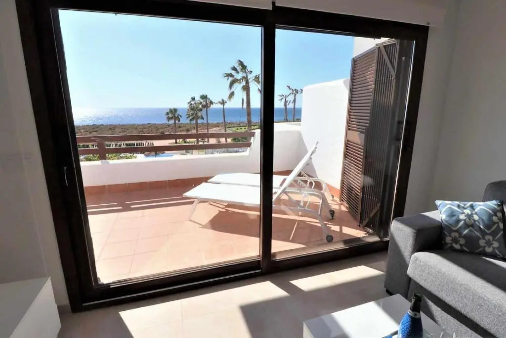 Azur apto lujo en 1a línea azotea piscina comun