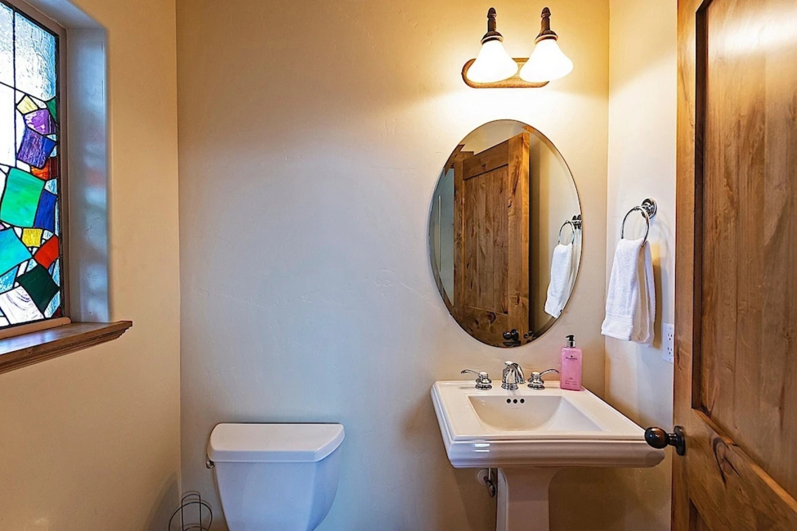 Snowbound Ski Retreat at Cedar Ridge by Casago