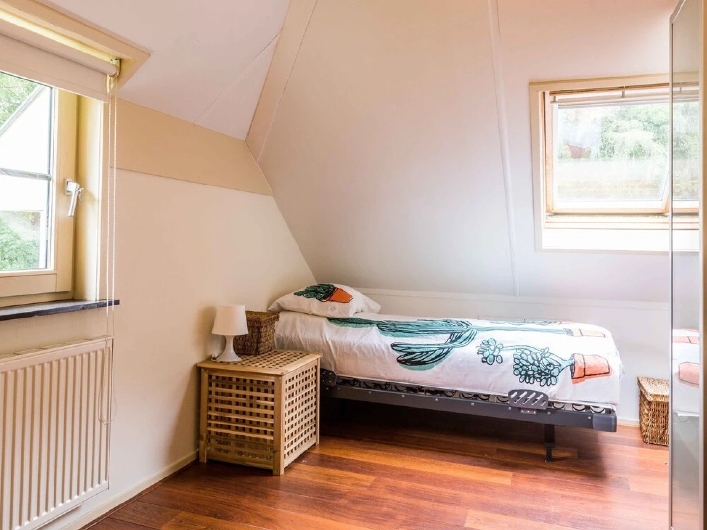 Luxurious Villa With Dishwasher, in the Nature of De Veluwe