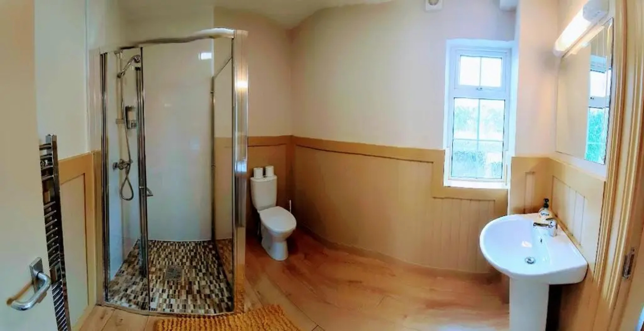 Dulrush Lodge Guest House and Self Catering