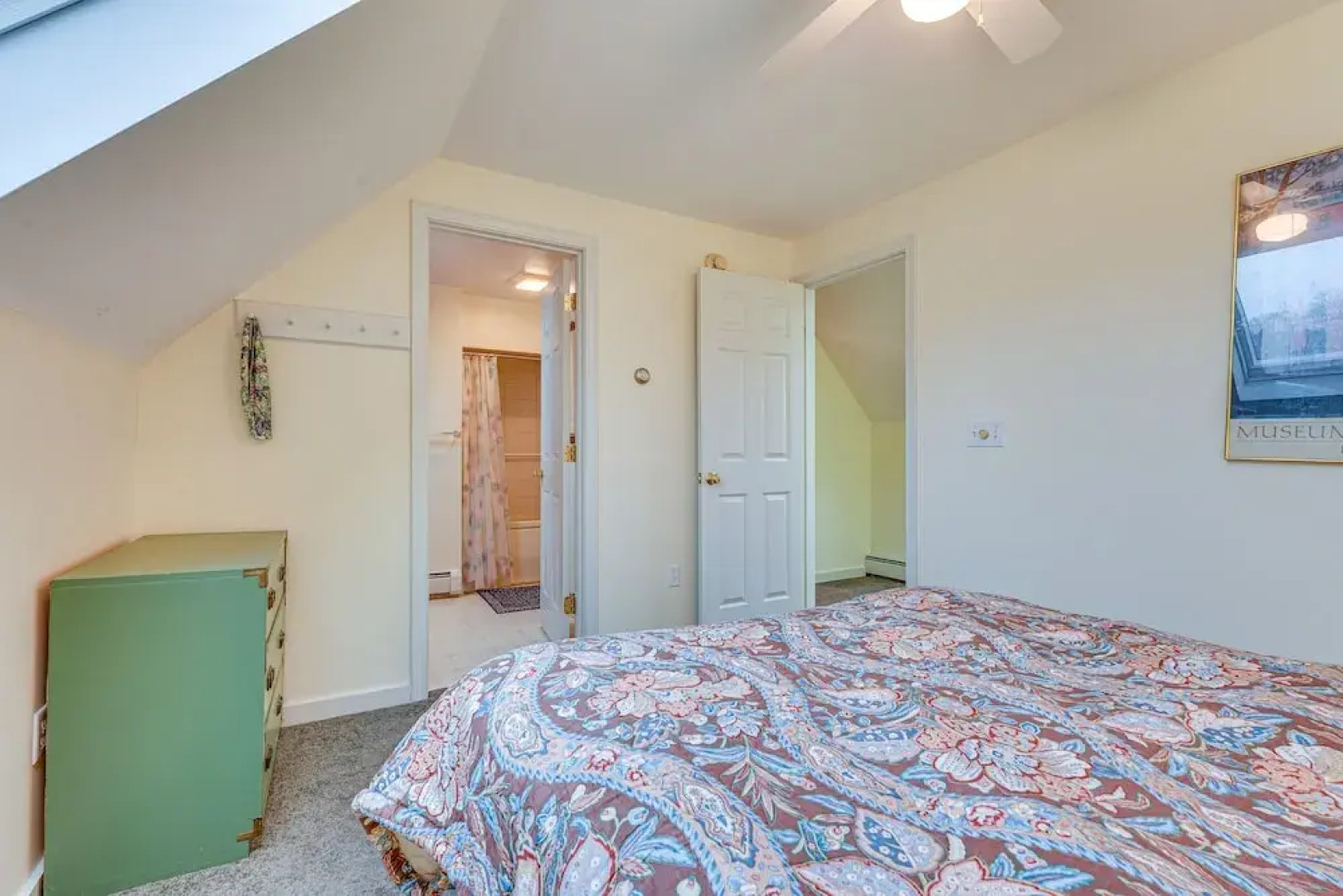 Spacious Ludlow Hideaway < 1 Mi to Okemo Mountain!