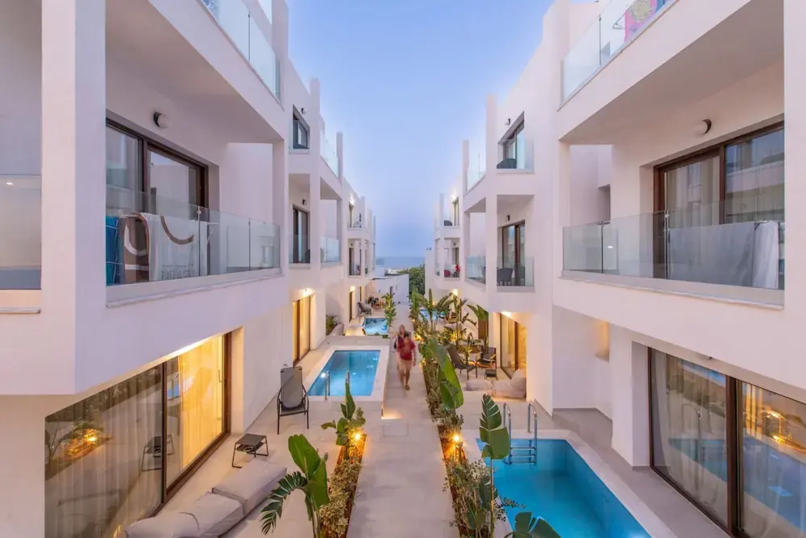 Mika Villas & Suites