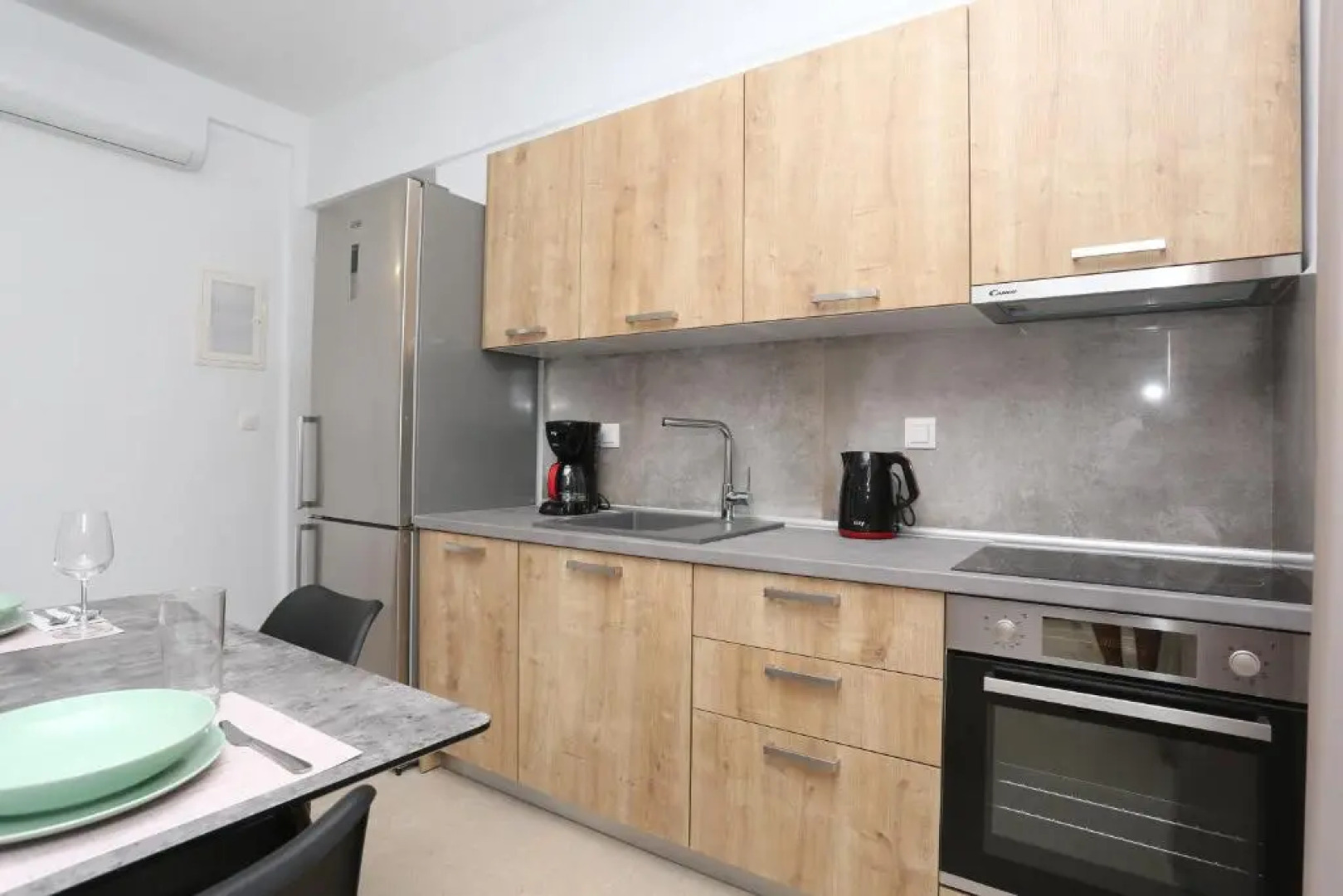 Mare Monte Luxury Apartments 2