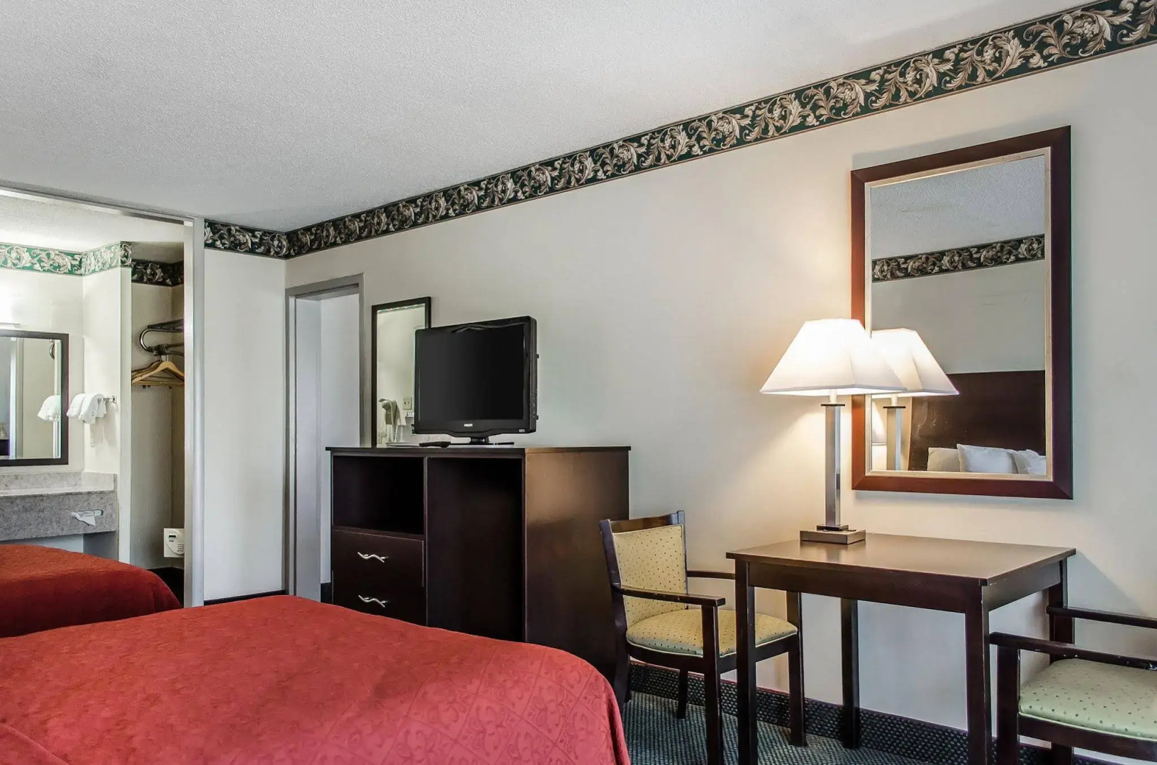 Quality Inn & Suites York East