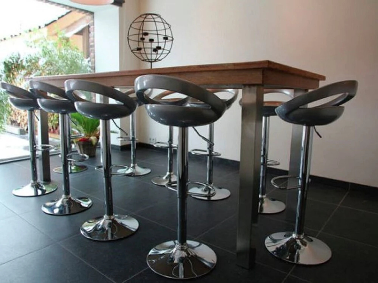 Attractive Holiday Home with Pool, Hot Tub, Fireplace near Spa