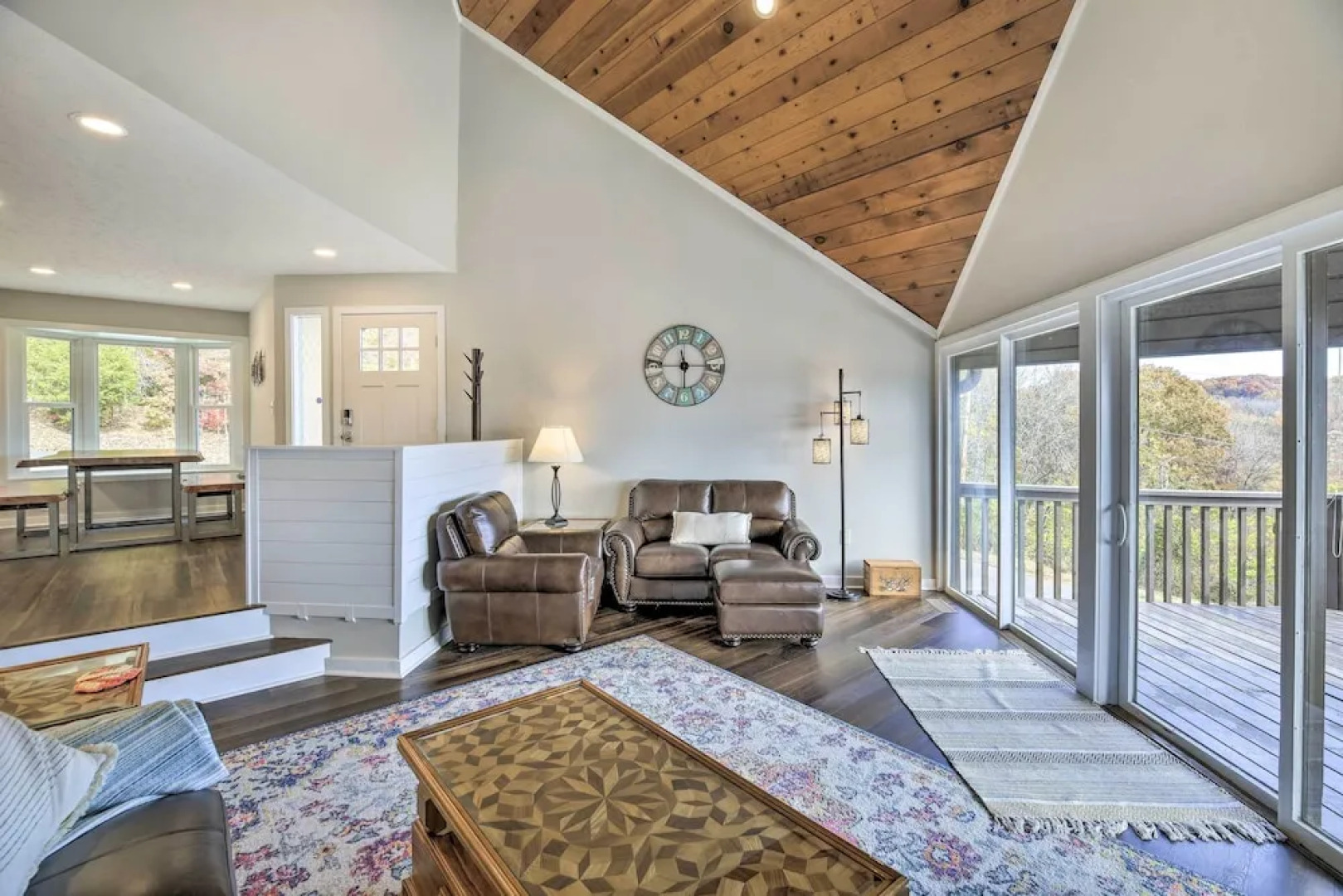 Updated Kingsport Home w/ Deck + Mtn Views!