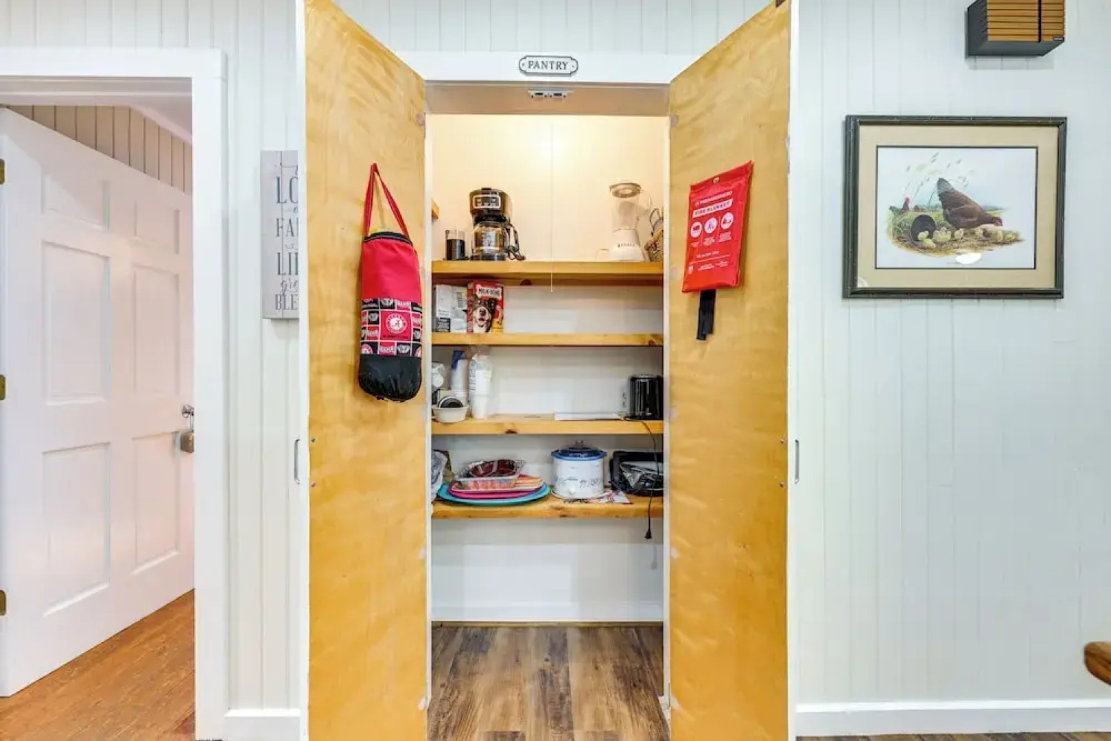 Secluded Hamilton Cabin Retreat w/ Private Lake!