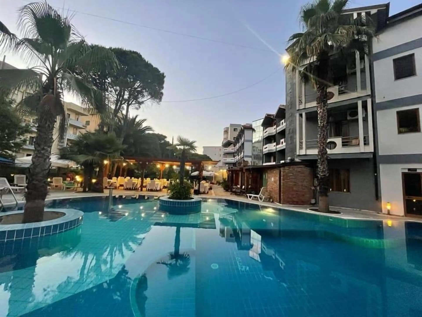 Hotel California Resort