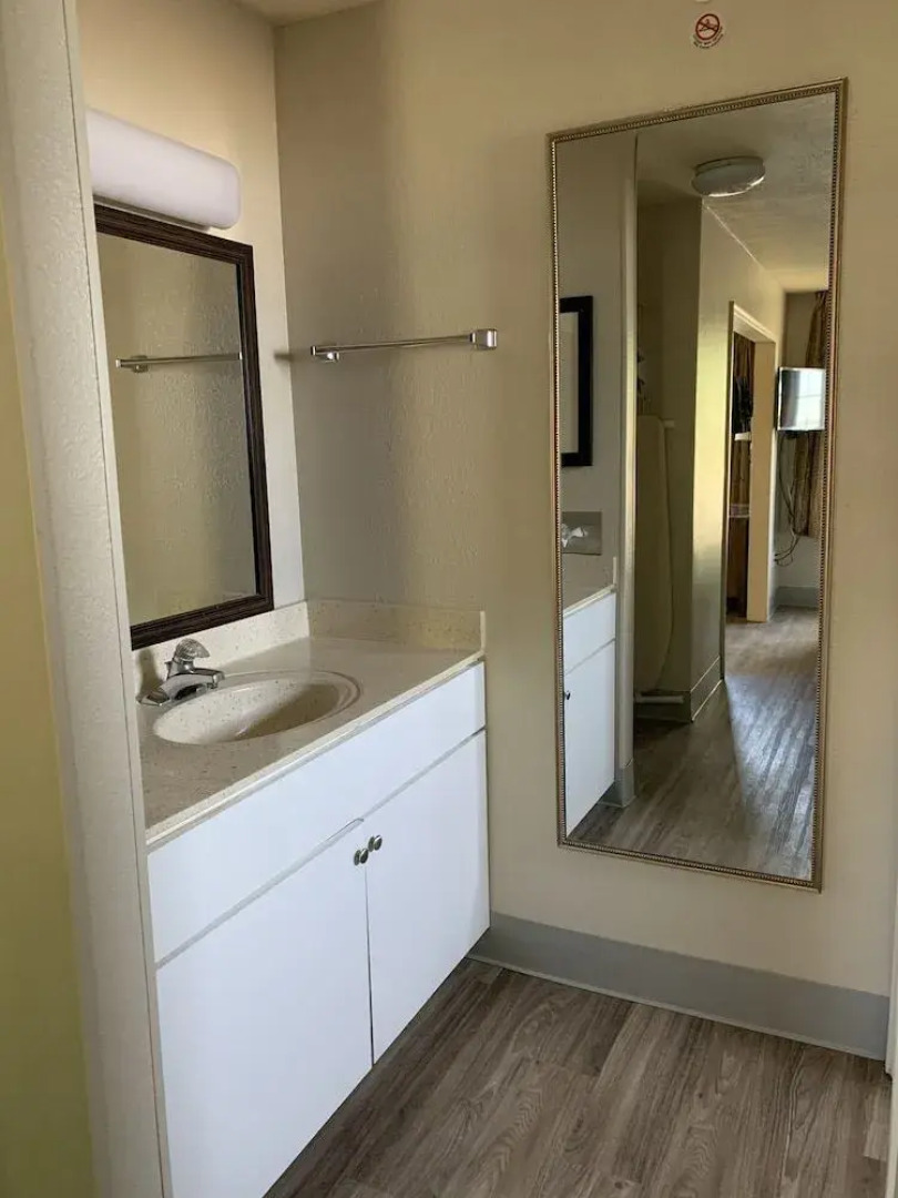 Extended Stay America - Kansas City - Lenexa - 87th St.