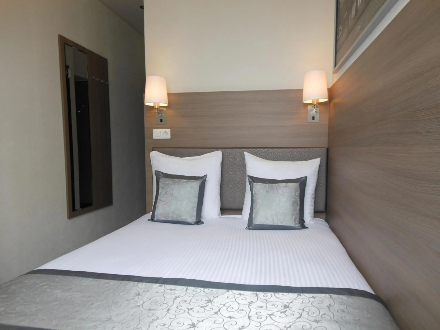 The Concert Hotel