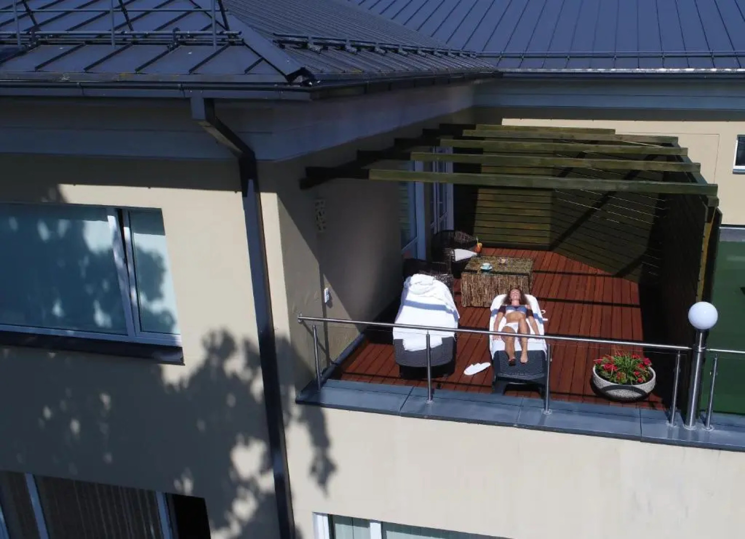 Aqua Apartment Centre