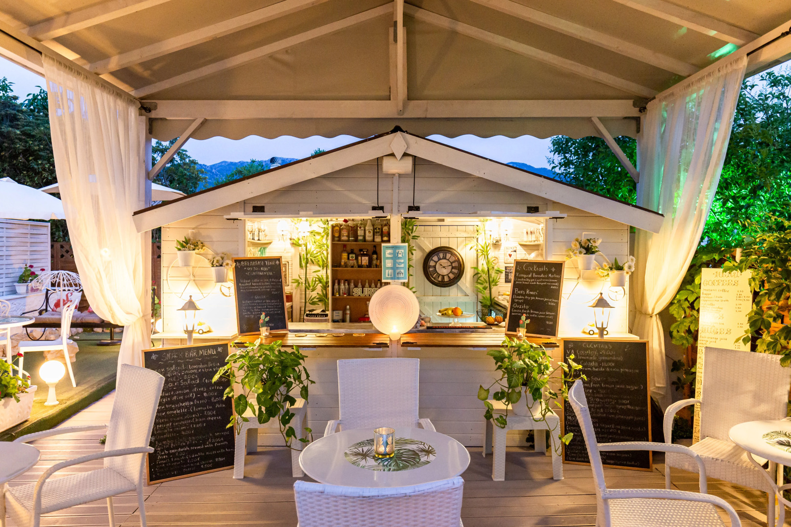 V.A. Boutique Apartments and Suites