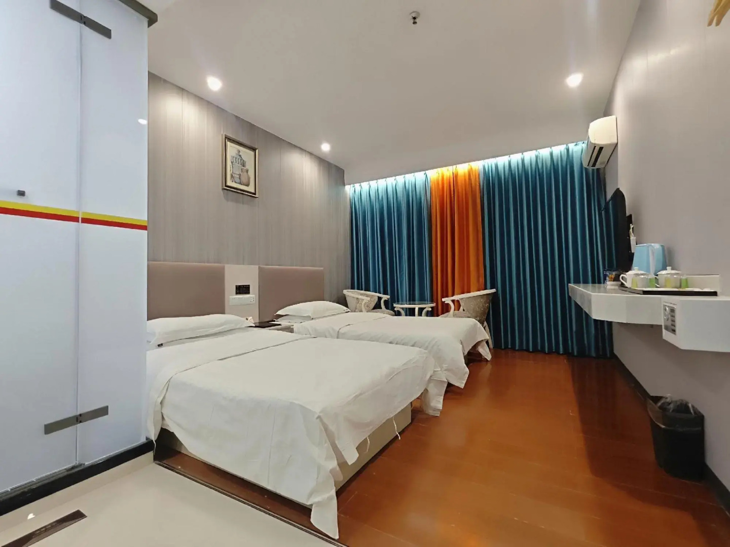 Super 8 Hotel Linxia Da Shi Zi